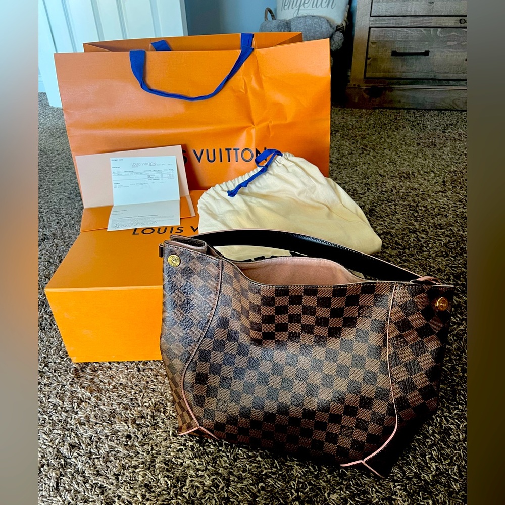 Louis Vuitton Carissa Hobo Bag